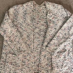 Moon & Madison Textured Knit Cardigan